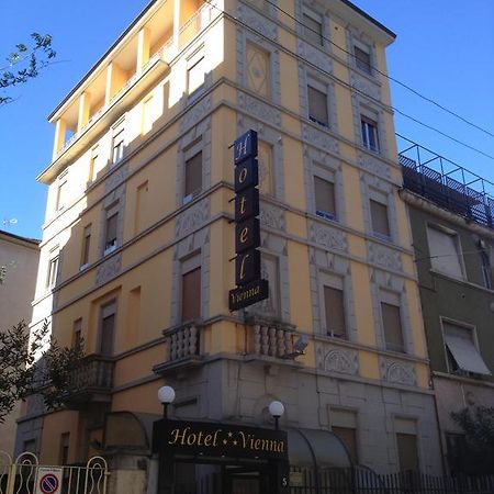 Hotel Vienna Milano Eksteriør bilde